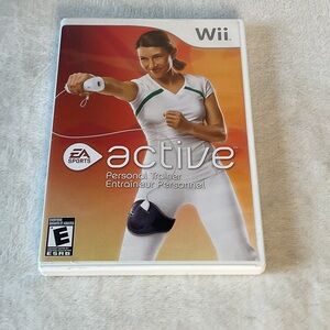 Nintendo Wii EA Sports Active Personal Trainer - White and Orange